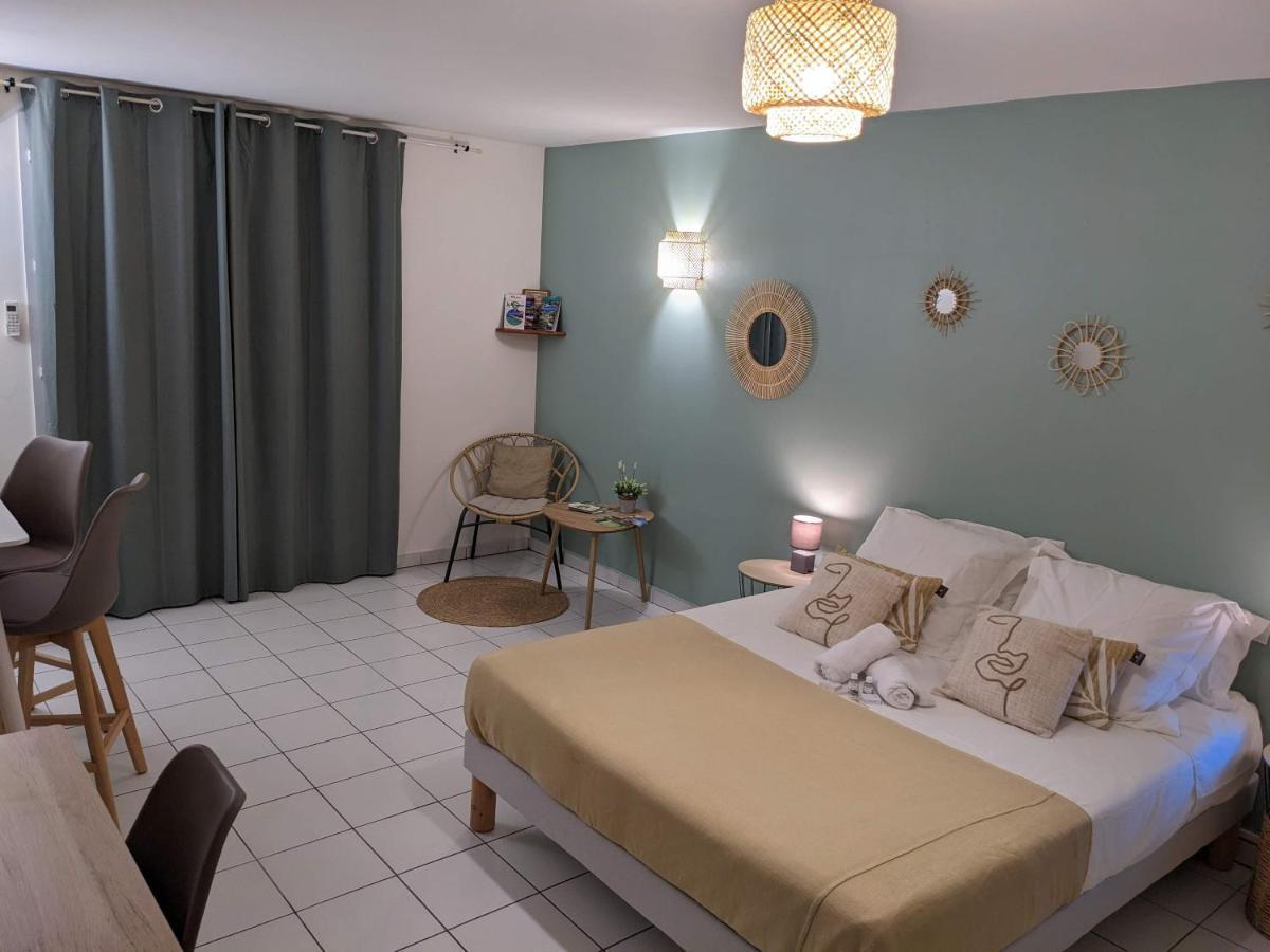 Topaze Pei Bellepierre Proximite Immediate Chu, Inspe سان دوني المظهر الخارجي الصورة